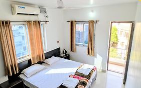 Dwarka Home Stay